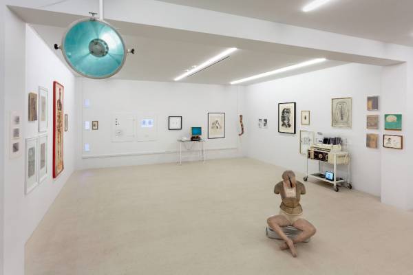 KREW - WERK, exhibition view, Foksal Gallery Foundation, 2016