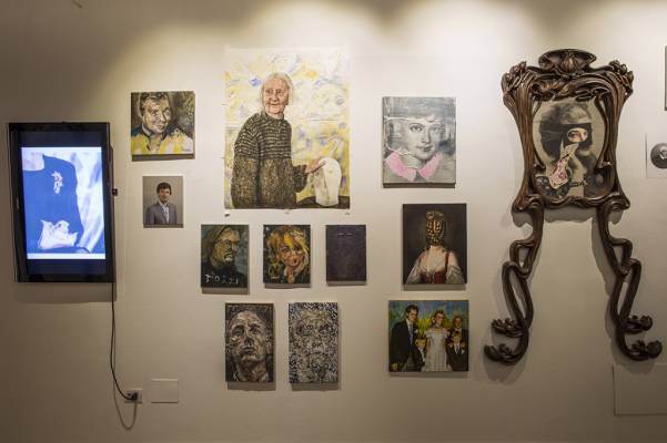 Shit and Die, exhibition view, photo Zeno Zotti