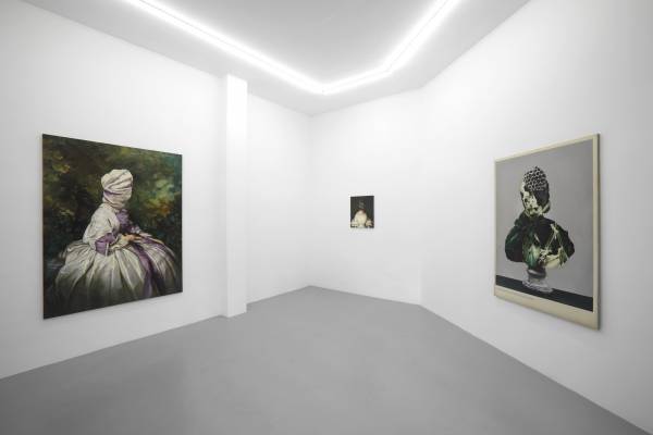 'Pearl, Eye, Worm', exhibition view, Galerie Rolando Anselmi, Rome