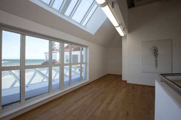 Brudna woda / Dirty water, exhibition view, The State Art Gallery in Sopot, 2011