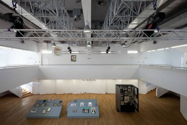 Brudna woda / Dirty water, exhibition view, The State Art Gallery in Sopot, 2011