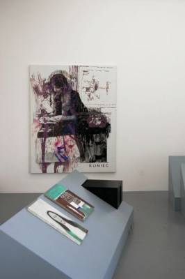 Piękna pogoda / Beautiful weather, exhibition view, Foksal Gallery Foundation, Warsaw, 2011